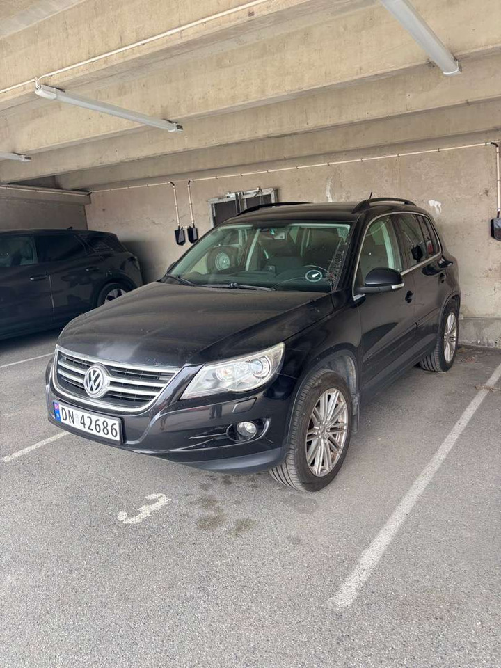 2009 Volkswagen Tiguan 4MOTION - SUV: foto 1 2009 Volkswagen Tiguan 4MOTION - SUV: foto 1