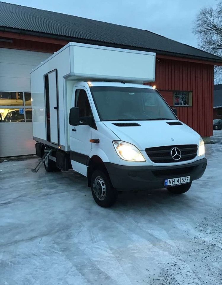 2012 Mercedes-Benz Sprinter EU-GODKJENT SVÆRT LAV KM! - Camião furgão: foto 2 2012 Mercedes-Benz Sprinter EU-GODKJENT SVÆRT LAV KM! - Camião furgão: foto 2