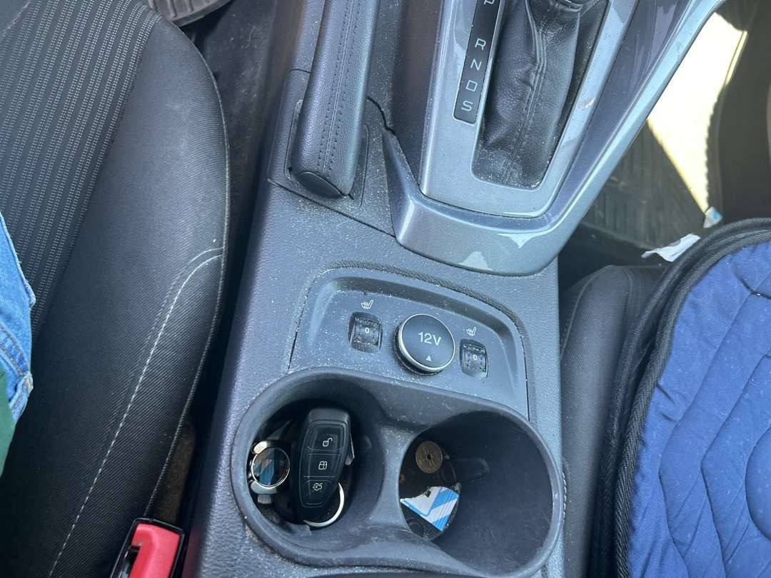 Carrinha 2013 PersonbilFORD FOCUS Automat diesel.: foto 12 Carrinha 2013 PersonbilFORD FOCUS Automat diesel.: foto 12