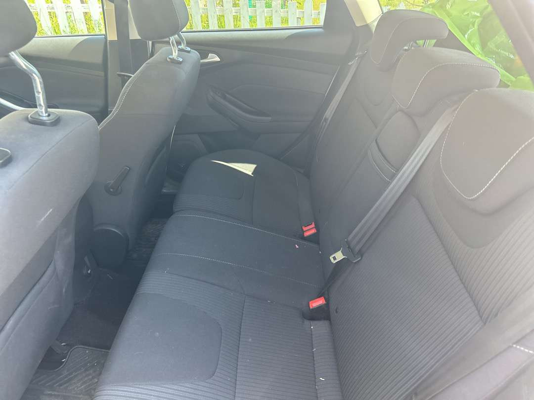 Carrinha 2013 PersonbilFORD FOCUS Automat diesel.: foto 9 Carrinha 2013 PersonbilFORD FOCUS Automat diesel.: foto 9