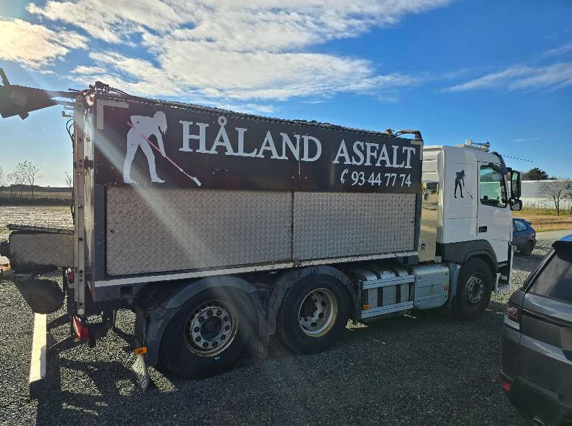 2015 Volvo FM 370 EU-GODKJENT - Acabadora: foto 3 2015 Volvo FM 370 EU-GODKJENT - Acabadora: foto 3