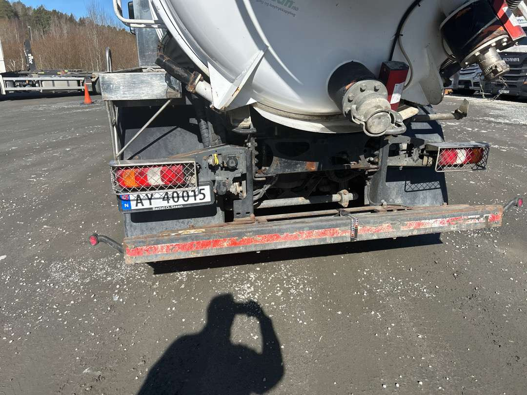 2019 Kombibil MERCEDES-BENZ AROCS 2543 KDIR EU-godkjent Euroklasse 6T - Caminhão limpa fossa: foto 5 2019 Kombibil MERCEDES-BENZ AROCS 2543 KDIR EU-godkjent Euroklasse 6T - Caminhão limpa fossa: foto 5