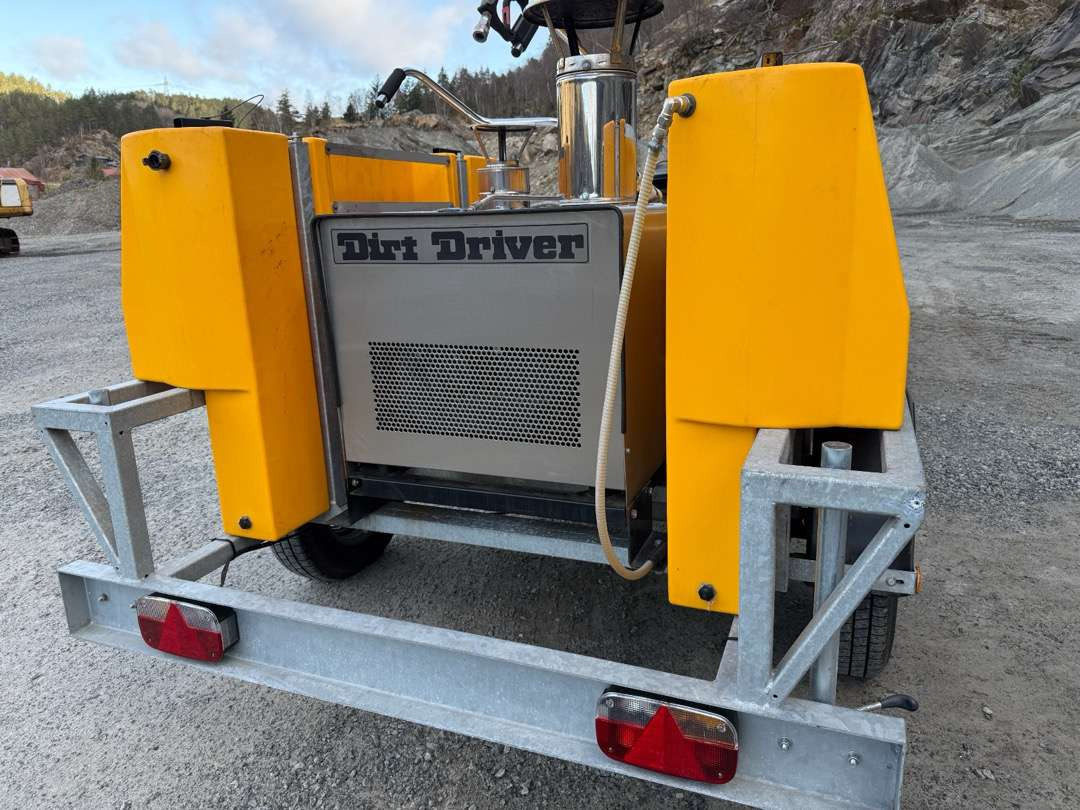 2020 Høytrykkspyler (Dirt driver Dduhd/st.) m/ kald og varmt vann - Lavadora de alta pressão: foto 3 2020 Høytrykkspyler (Dirt driver Dduhd/st.) m/ kald og varmt vann - Lavadora de alta pressão: foto 3