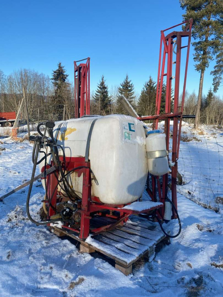 Åkersprøyte - Pulverizador montado: foto 1 Åkersprøyte - Pulverizador montado: foto 1