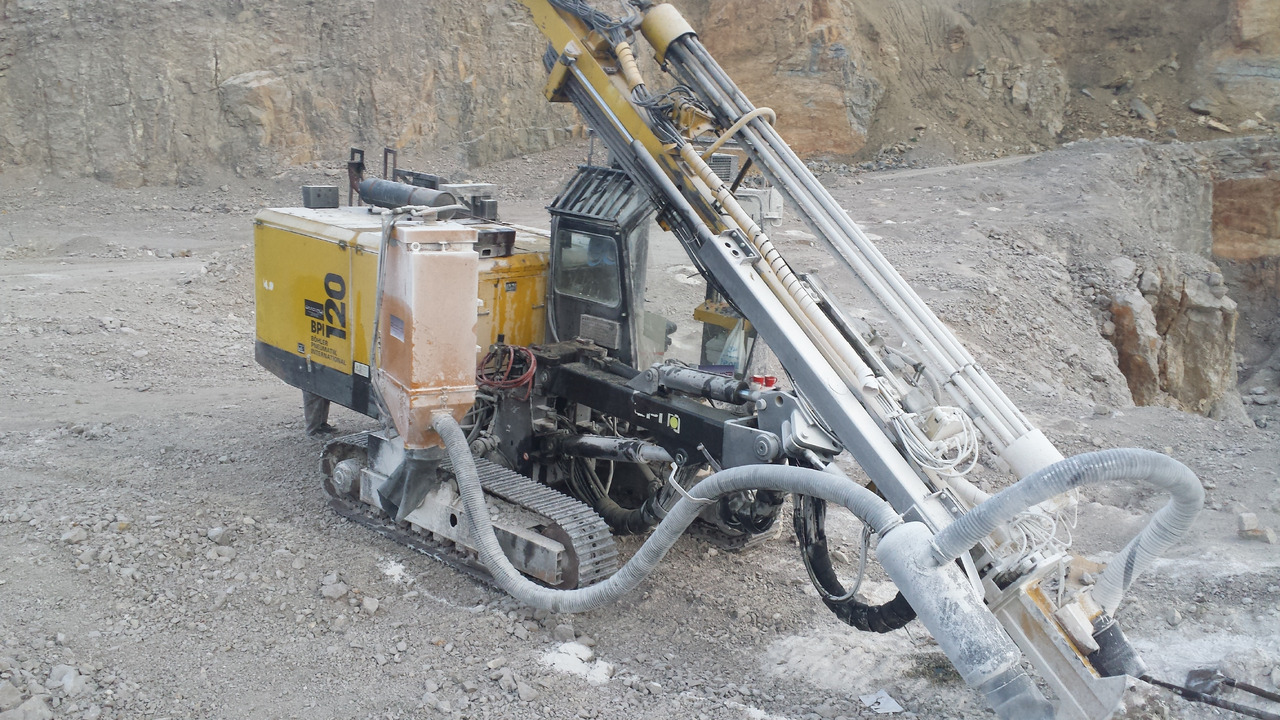 BÖHLER BPI 120 - Máquina de perfuração: foto 2 BÖHLER BPI 120 - Máquina de perfuração: foto 2