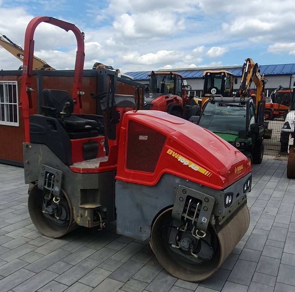 Bomag BW 100 AD-5 - Compactador de asfalto: foto 4 Bomag BW 100 AD-5 - Compactador de asfalto: foto 4