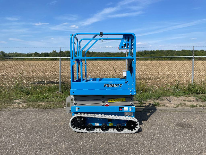 Fronteq FS0507T Tracked Scissor Lift | 2025 - Plataforma de Tijera/ Plataforma de tesoura: foto 4 Fronteq FS0507T Tracked Scissor Lift | 2025 - Plataforma de Tijera/ Plataforma de tesoura: foto 4