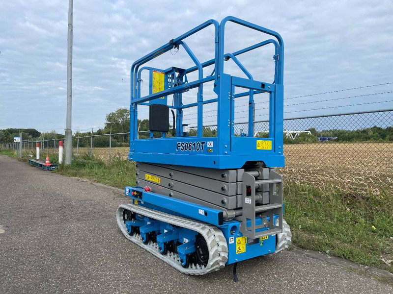 Fronteq FS0610T Tracked Scissor Lift - Plataforma de Tijera/ Plataforma de tesoura: foto 2 Fronteq FS0610T Tracked Scissor Lift - Plataforma de Tijera/ Plataforma de tesoura: foto 2