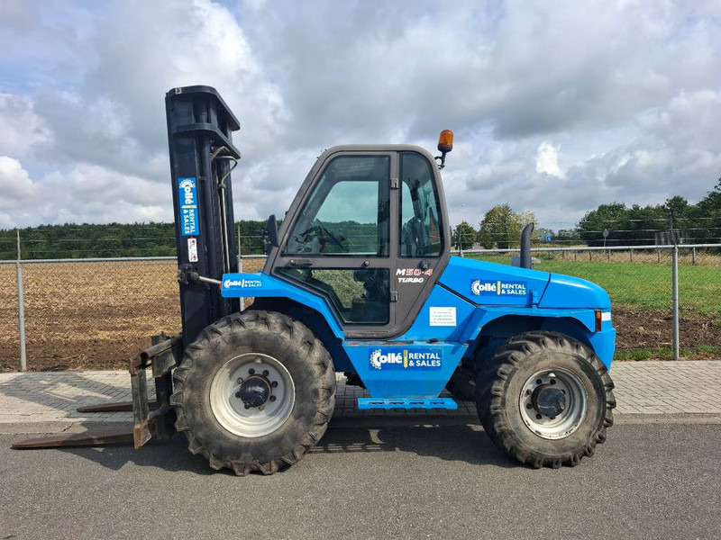 Manitou M 50.4 T | 2012 - Empilhador a diesel: foto 1 Manitou M 50.4 T | 2012 - Empilhador a diesel: foto 1