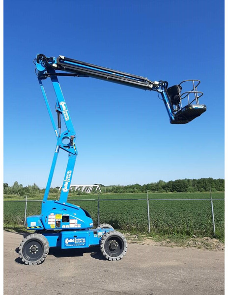 Niftylift HR21E 2x4 | 2016 - Plataforma articulada: foto 5 Niftylift HR21E 2x4 | 2016 - Plataforma articulada: foto 5