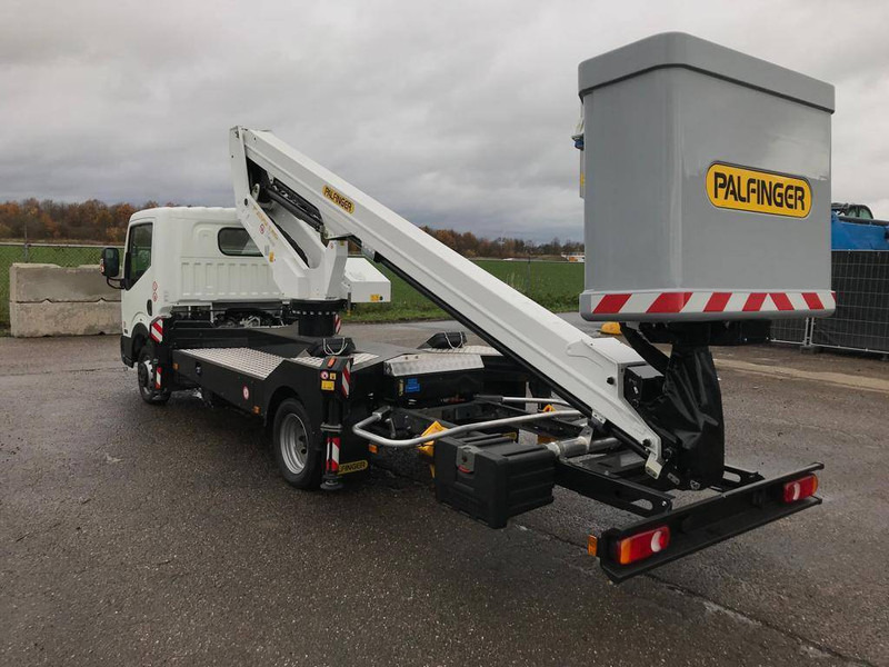 Palfinger P 200 T X E | 2019 - Caminhão com plataforma aérea: foto 4 Palfinger P 200 T X E | 2019 - Caminhão com plataforma aérea: foto 4