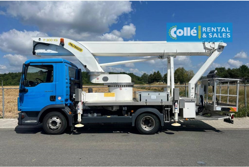 Palfinger P 300 KS | 2015 - Caminhão com plataforma aérea: foto 4 Palfinger P 300 KS | 2015 - Caminhão com plataforma aérea: foto 4