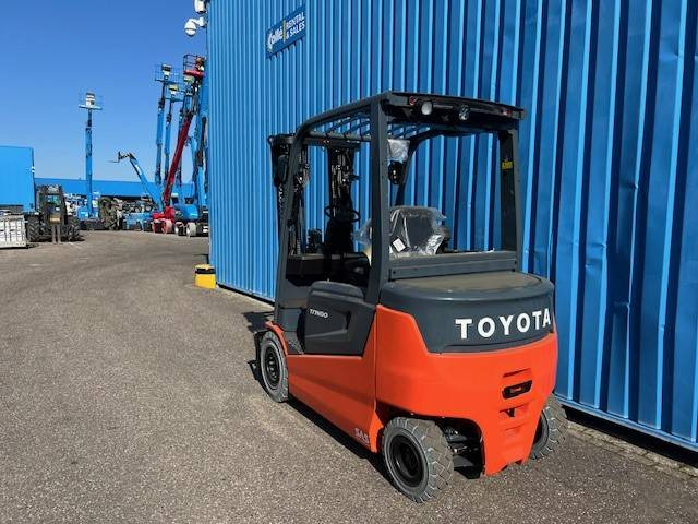 Toyota Traigo 80 9FBM25T | 2024 - Empilhador elétrico: foto 3 Toyota Traigo 80 9FBM25T | 2024 - Empilhador elétrico: foto 3