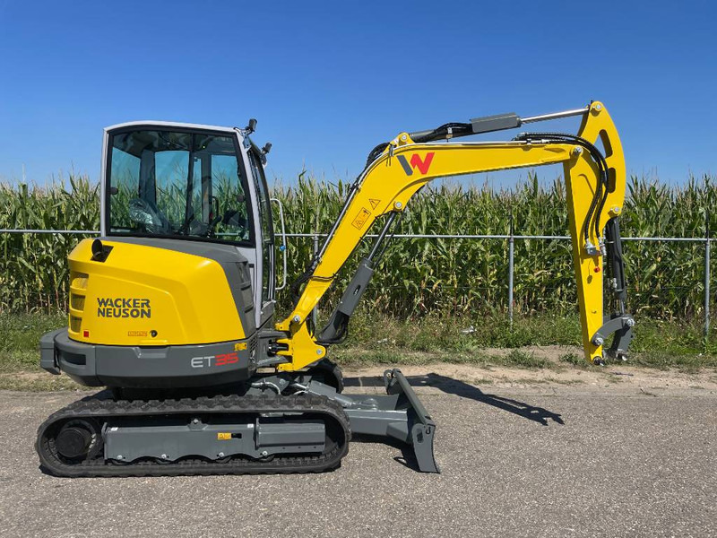 WACKER NEUSON ET35 | 2022 - Mini escavadeira: foto 4 WACKER NEUSON ET35 | 2022 - Mini escavadeira: foto 4