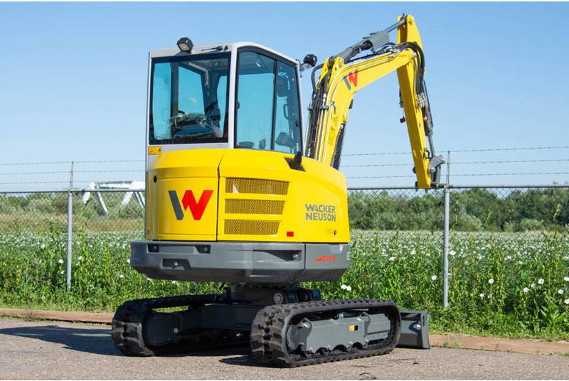 WACKER NEUSON ET35 - Mini escavadeira: foto 1 WACKER NEUSON ET35 - Mini escavadeira: foto 1