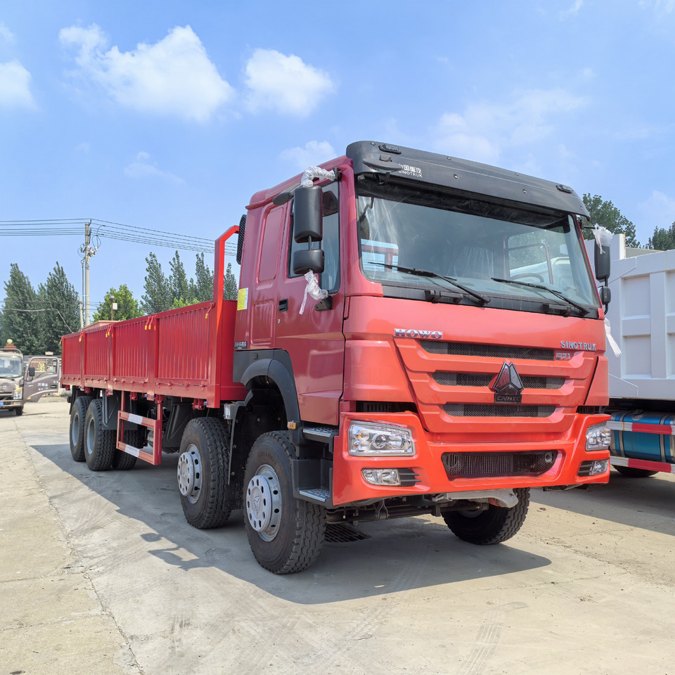 SINOTRUCK HOWO - Camião de caixa aberta/ Plataforma: foto 1 SINOTRUCK HOWO - Camião de caixa aberta/ Plataforma: foto 1