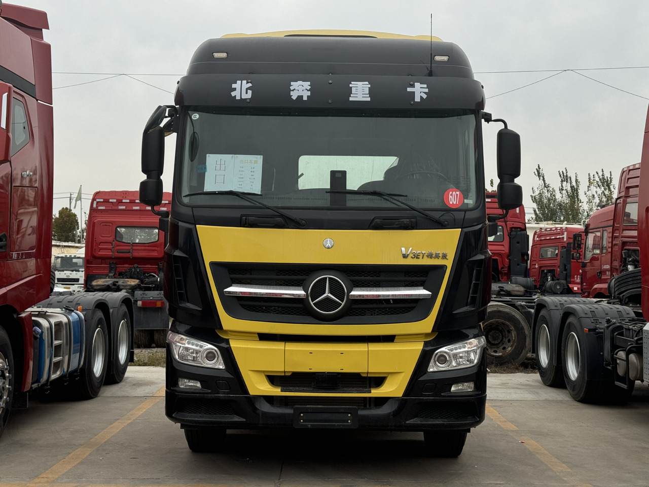 Tractor BENCHI: foto 1