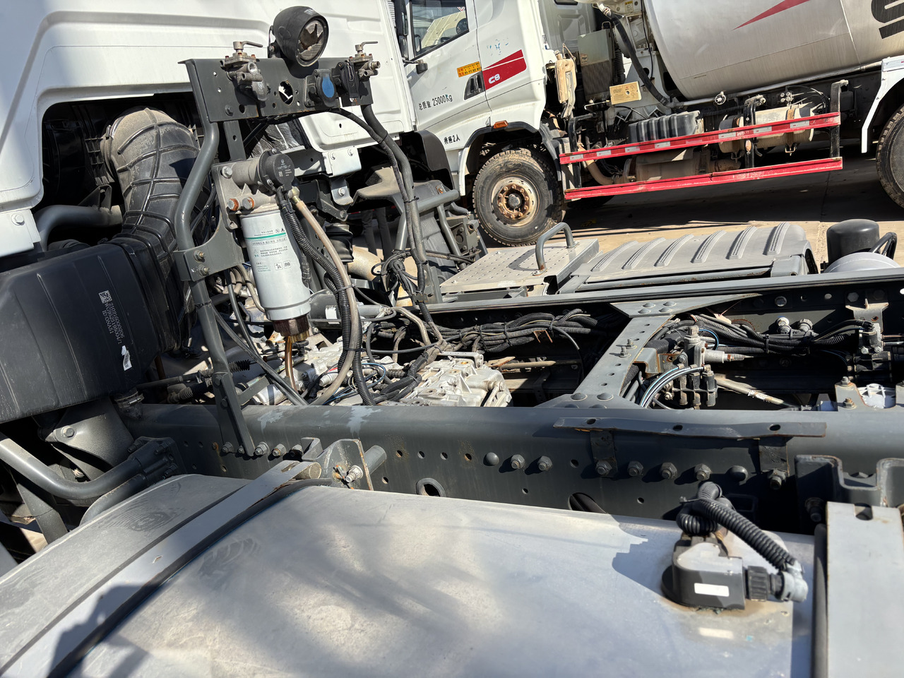 HOWO - Tractor: foto 5 HOWO - Tractor: foto 5