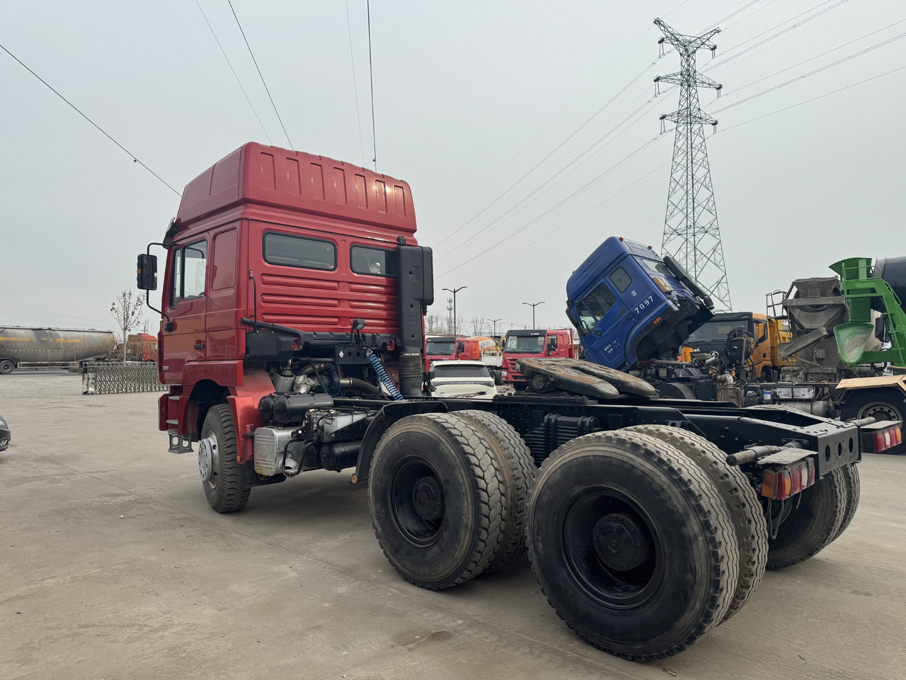 SHACMAN F3000 - Tractor: foto 4 SHACMAN F3000 - Tractor: foto 4