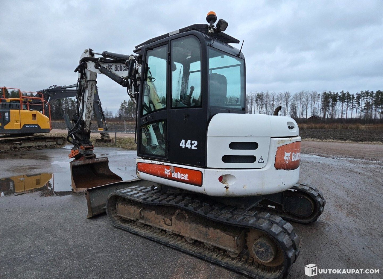 Bobcat 442, 2006, Diesel, 4,565 h Excavator, Honkajoki - Mini escavadeira: foto 2 Bobcat 442, 2006, Diesel, 4,565 h Excavator, Honkajoki - Mini escavadeira: foto 2