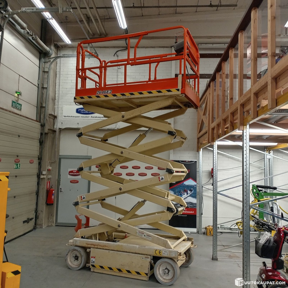 JLG 2646 E2 Akkukäyttöinen saksilavanostin, Hollola - Plataforma de Tijera/ Plataforma de tesoura: foto 2 JLG 2646 E2 Akkukäyttöinen saksilavanostin, Hollola - Plataforma de Tijera/ Plataforma de tesoura: foto 2