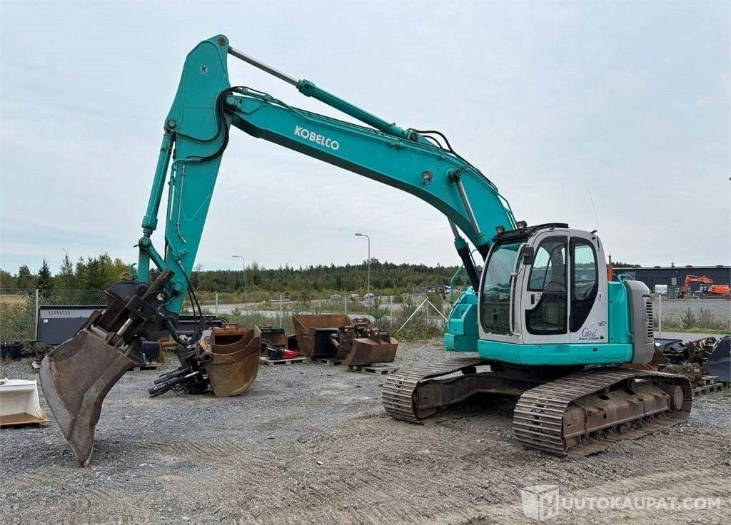 Kobelco SK235SR, 2001, 10 135 h Kaivinkone, Lempäälä - Escavadora de rastos: foto 1 Kobelco SK235SR, 2001, 10 135 h Kaivinkone, Lempäälä - Escavadora de rastos: foto 1