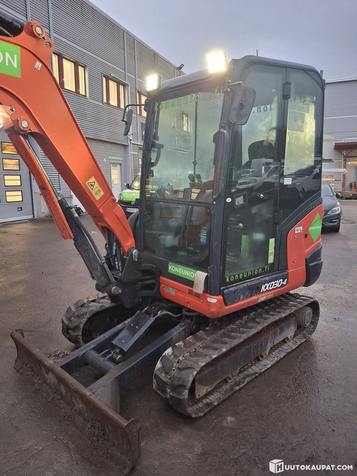 Kubota excavator KX030-4, yr 2018, 3,582 h, Espoo - Mini escavadeira: foto 3 Kubota excavator KX030-4, yr 2018, 3,582 h, Espoo - Mini escavadeira: foto 3