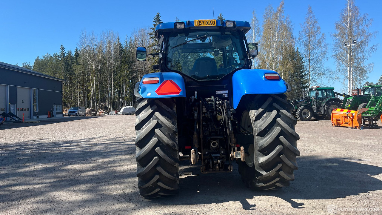 New Holland T6070, 2009, Loviisa - Máquina agrícola: foto 5 New Holland T6070, 2009, Loviisa - Máquina agrícola: foto 5