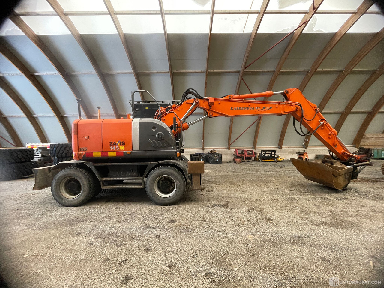 Hitachi 145W, 2014 Kaivinkone, Punkalaidun - Máquina de construção: foto 2 Hitachi 145W, 2014 Kaivinkone, Punkalaidun - Máquina de construção: foto 2