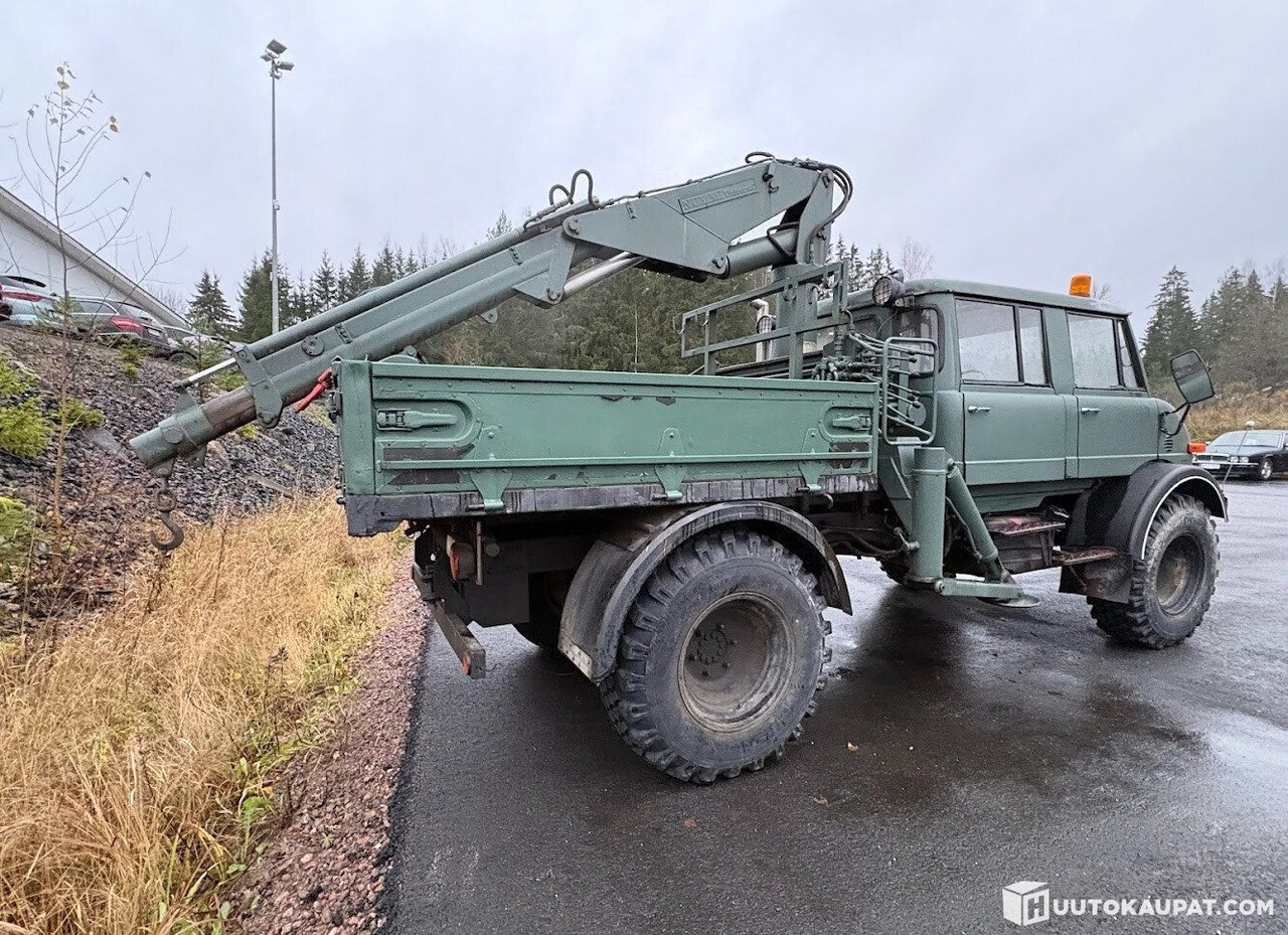 Mercedes-Benz UNIMOG, 5-seat cab, NUMMI crane, 1980, Vihti - Camião basculante, Camião grua: foto 4 Mercedes-Benz UNIMOG, 5-seat cab, NUMMI crane, 1980, Vihti - Camião basculante, Camião grua: foto 4
