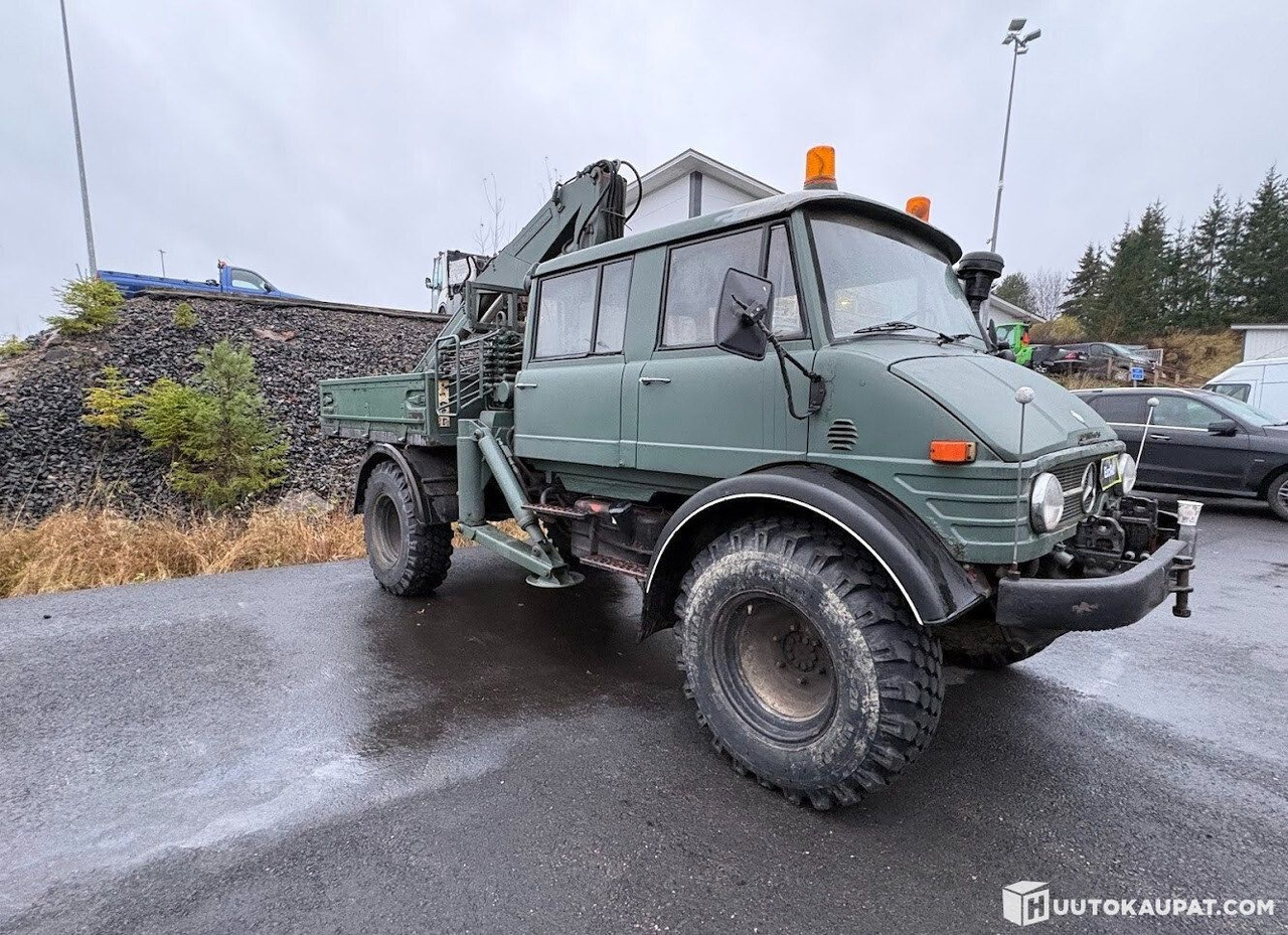 Mercedes-Benz UNIMOG, 5-seat cab, NUMMI crane, 1980, Vihti - Camião basculante, Camião grua: foto 3 Mercedes-Benz UNIMOG, 5-seat cab, NUMMI crane, 1980, Vihti - Camião basculante, Camião grua: foto 3