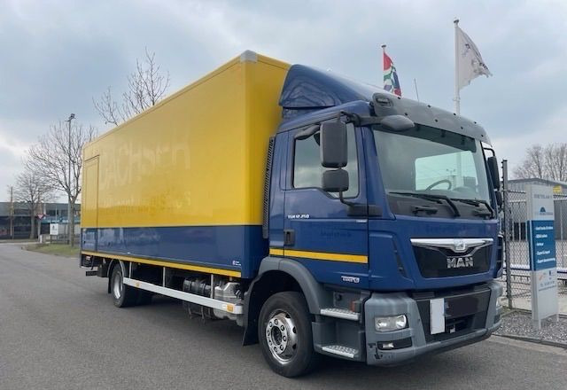 MAN TGM TGL 12.250 z Holandii KLIMA 7.2m AUTOMAT WINDA TOP CENA euro 6 nauka jazdy ESP ASR - Camião furgão: foto 1 MAN TGM TGL 12.250 z Holandii KLIMA 7.2m AUTOMAT WINDA TOP CENA euro 6 nauka jazdy ESP ASR - Camião furgão: foto 1