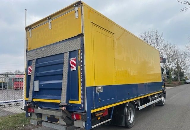 MAN TGM TGL 12.250 z Holandii KLIMA 7.2m AUTOMAT WINDA TOP CENA euro 6 nauka jazdy ESP ASR - Camião furgão: foto 4 MAN TGM TGL 12.250 z Holandii KLIMA 7.2m AUTOMAT WINDA TOP CENA euro 6 nauka jazdy ESP ASR - Camião furgão: foto 4