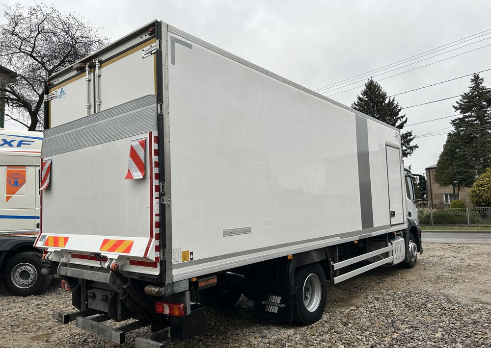 Mercedes-Benz Antos 1830 300k km !! CARRIER SUPRA 1150 DRZWI + winda / 7.7m 19palet / z Niemiec / KLIMA / Axor man Tgm THERMO King - Camião frigorífico: foto 3 Mercedes-Benz Antos 1830 300k km !! CARRIER SUPRA 1150 DRZWI + winda / 7.7m 19palet / z Niemiec / KLIMA / Axor man Tgm THERMO King - Camião frigorífico: foto 3