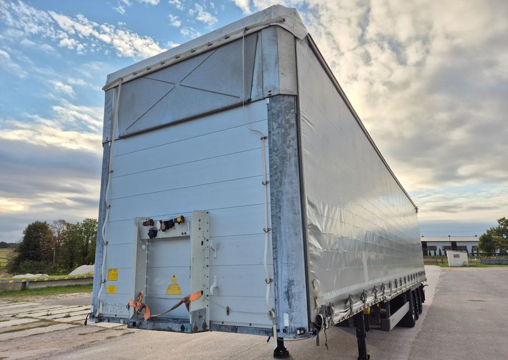 Schmitz Cargobull Varios 2021 podnoszony dach / poziomy jazdy dachu /  od pierwszego właściciela / OKAZJA - Semi-reboque de lona: foto 3 Schmitz Cargobull Varios 2021 podnoszony dach / poziomy jazdy dachu /  od pierwszego właściciela / OKAZJA - Semi-reboque de lona: foto 3