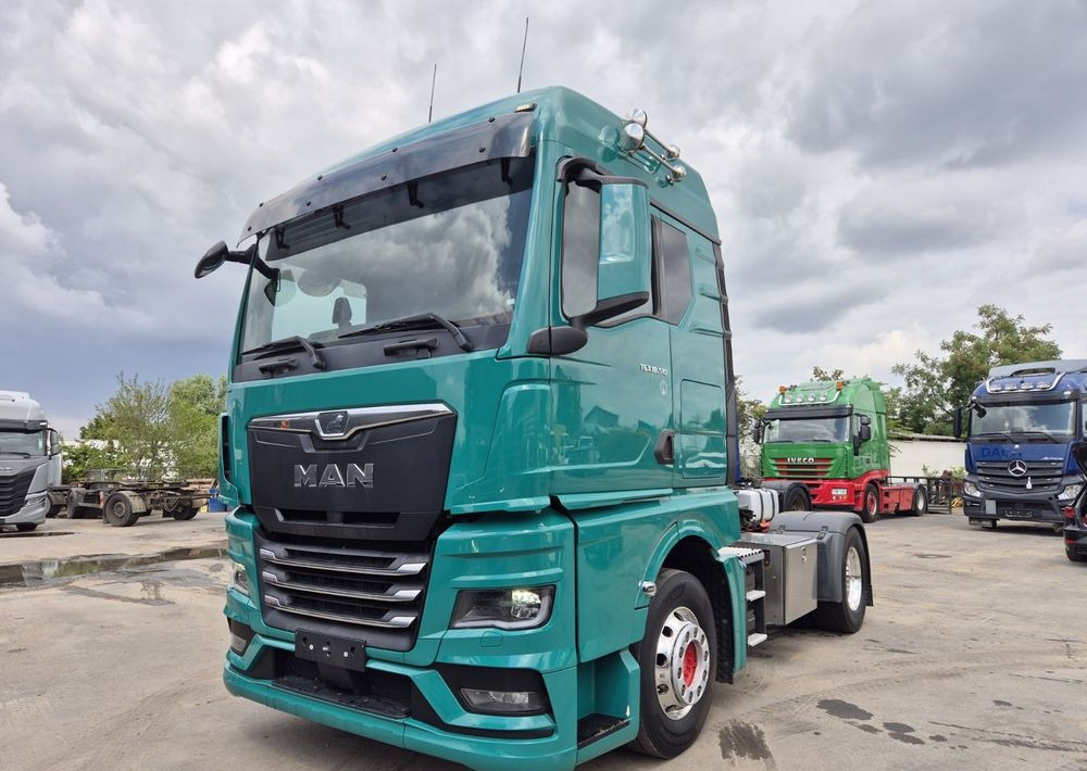 MAN TGS 18.510 TGX 18.470 nauka jazdy TOP1 4X2 STANDARD super stan z NIEMIEC / AUTOMAT/ nowy model BEZ HYDRAULIKI - Tractor: foto 1 MAN TGS 18.510 TGX 18.470 nauka jazdy TOP1 4X2 STANDARD super stan z NIEMIEC / AUTOMAT/ nowy model BEZ HYDRAULIKI - Tractor: foto 1