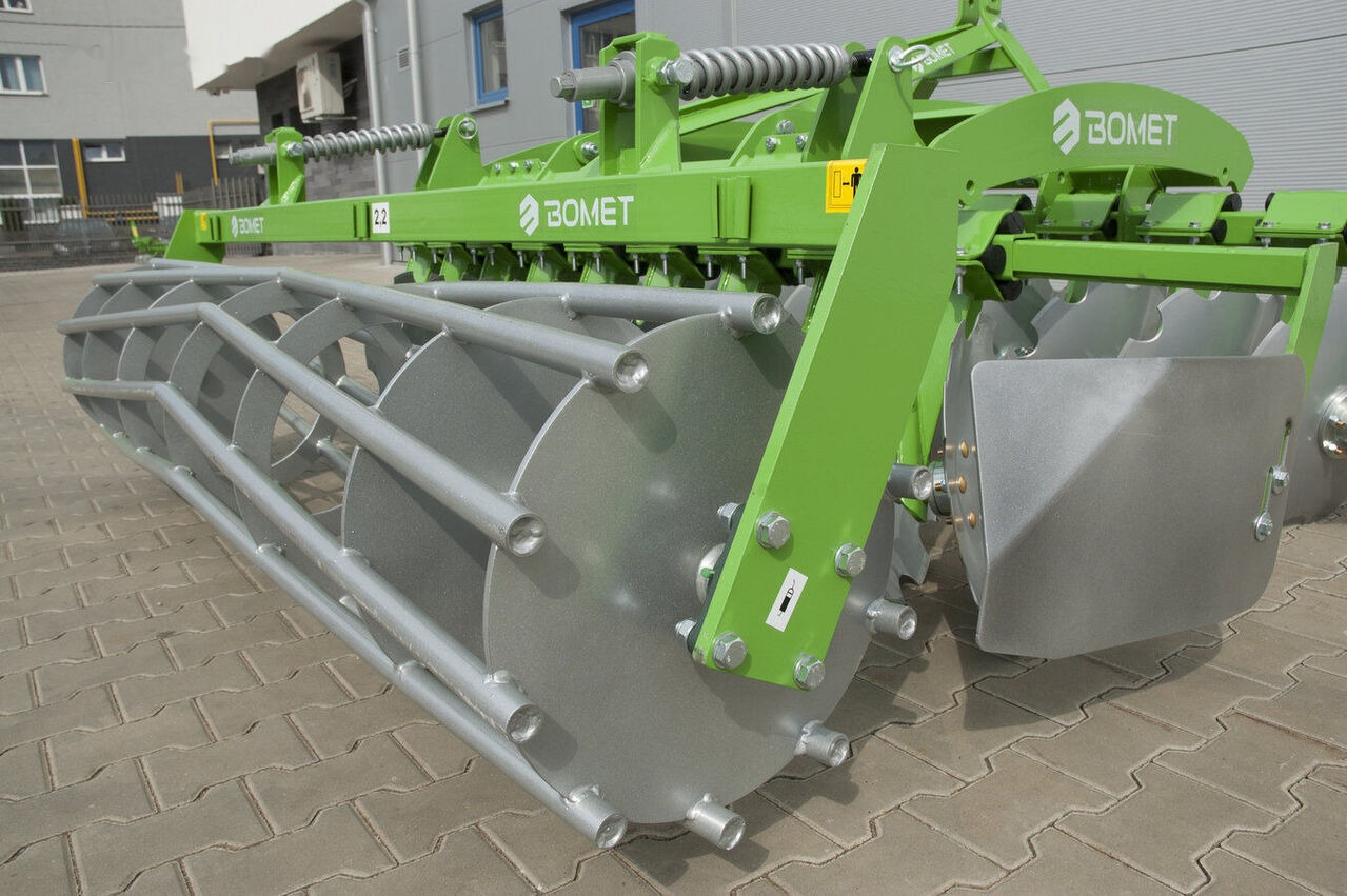 Bomet U210/1 kompaktowa zawieszana 2,5m Perseus - Grades de discos: foto 3 Bomet U210/1 kompaktowa zawieszana 2,5m Perseus - Grades de discos: foto 3
