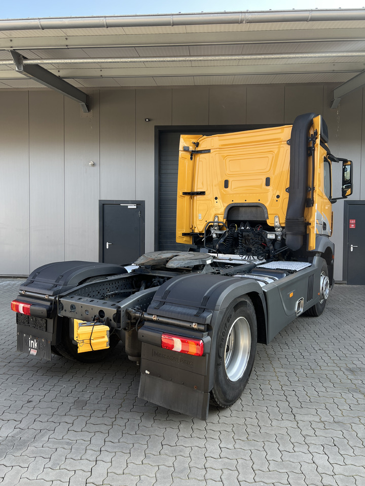 MERCEDES BENZ ACTROS 1845 4X2 L / CLASSIC SPACE / BLATT - LUFT / EURO 6 / NEBENANTRIEB - Tractor: foto 3 MERCEDES BENZ ACTROS 1845 4X2 L / CLASSIC SPACE / BLATT - LUFT / EURO 6 / NEBENANTRIEB - Tractor: foto 3