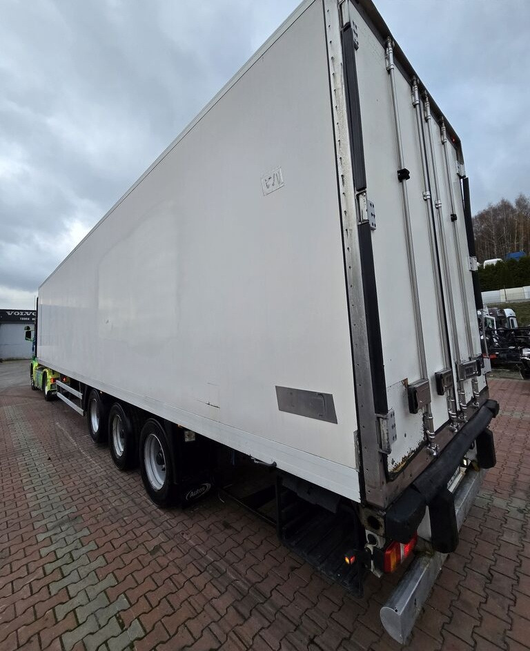 Semi-reboque frigorífico Krone doppelstock multitęperatura spektrum: foto 19 Semi-reboque frigorífico Krone doppelstock multitęperatura spektrum: foto 19