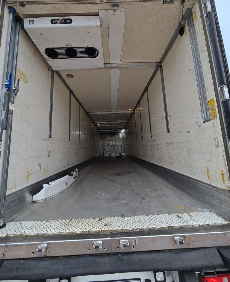 Semi-reboque frigorífico Krone doppelstock multitęperatura spektrum: foto 30 Semi-reboque frigorífico Krone doppelstock multitęperatura spektrum: foto 30