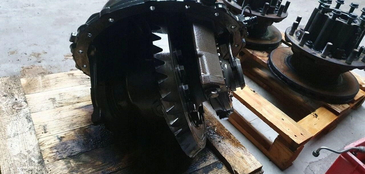 Mercedes-Benz 2 / 277 Actros MP 4 truck - Eixo traseiro para Camião: foto 5 Mercedes-Benz 2 / 277 Actros MP 4 truck - Eixo traseiro para Camião: foto 5