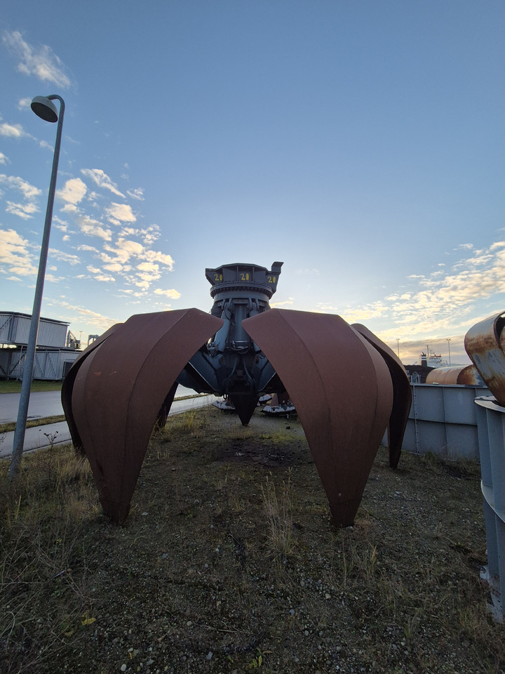 Peiner SMAG HMG.39-S - Garra para Equipamento portuário: foto 1 Peiner SMAG HMG.39-S - Garra para Equipamento portuário: foto 1