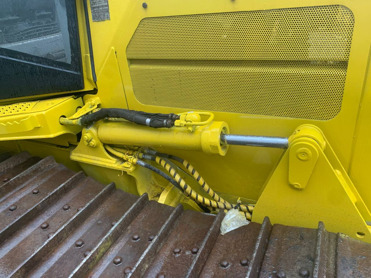 Buldôzer CATERPILLAR D5G: foto 10
