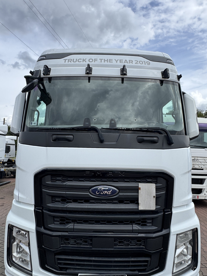 FORD F-MAX TRUCKS 500 - Cabine: foto 2 FORD F-MAX TRUCKS 500 - Cabine: foto 2