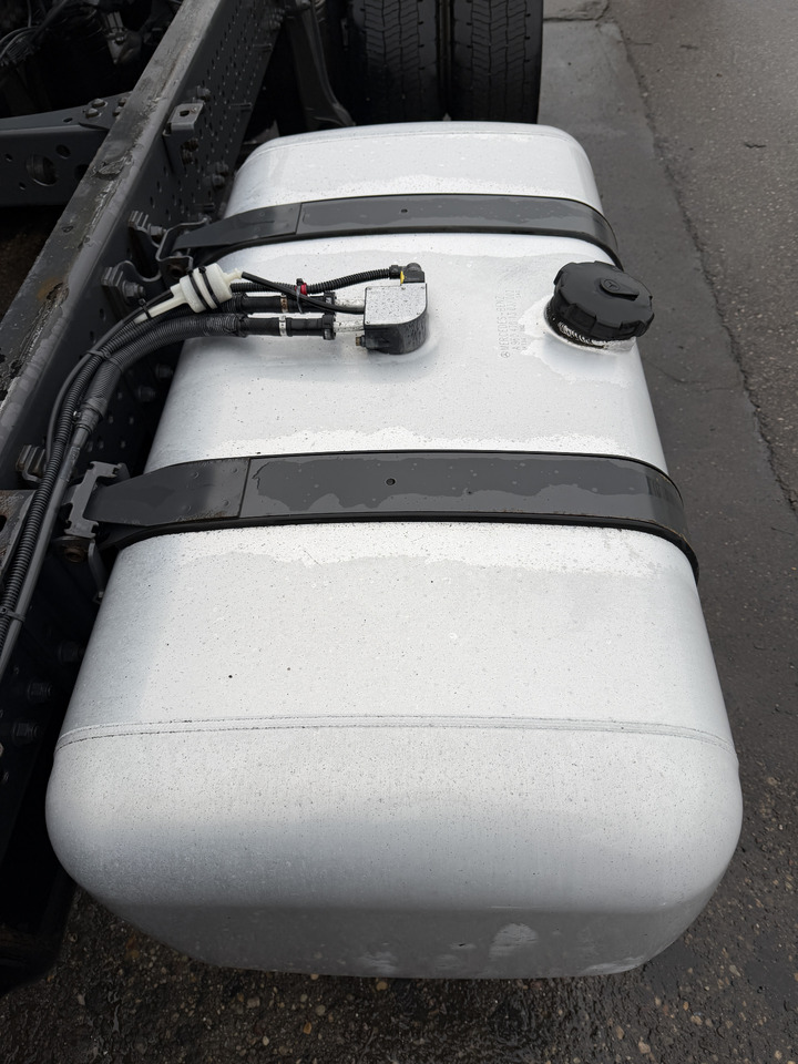 Mercedes Actros MP 4 Antos 390L - Tanque de combustível: foto 4 Mercedes Actros MP 4 Antos 390L - Tanque de combustível: foto 4