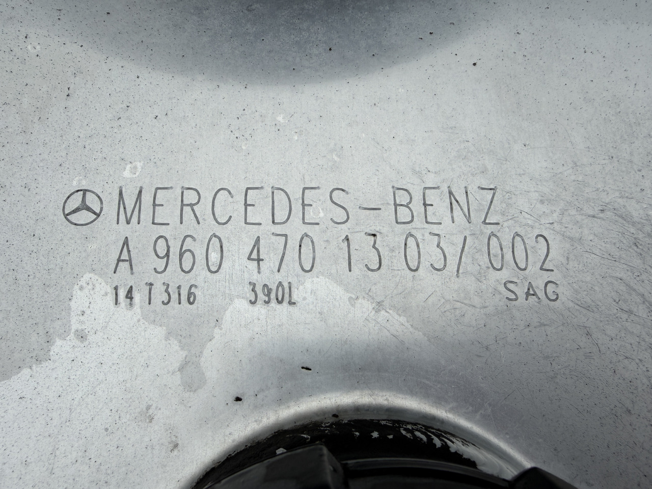 Mercedes Actros MP 4 Antos 390L - Tanque de combustível: foto 5 Mercedes Actros MP 4 Antos 390L - Tanque de combustível: foto 5