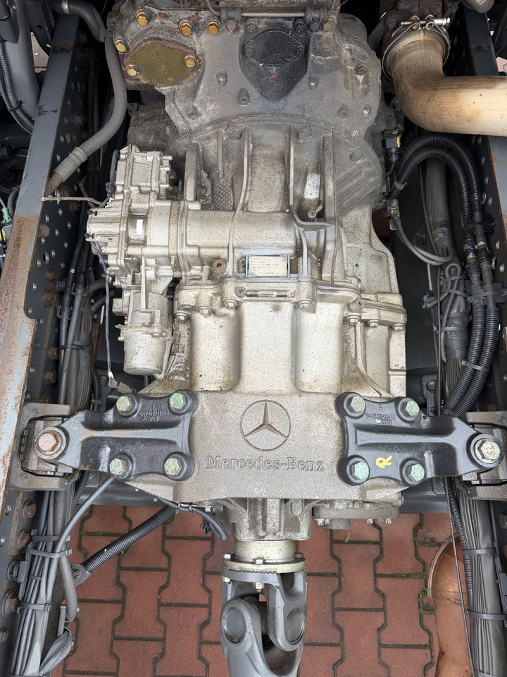Mercedes Atego III Antos G140-8 - Caixa de velocidade: foto 2 Mercedes Atego III Antos G140-8 - Caixa de velocidade: foto 2