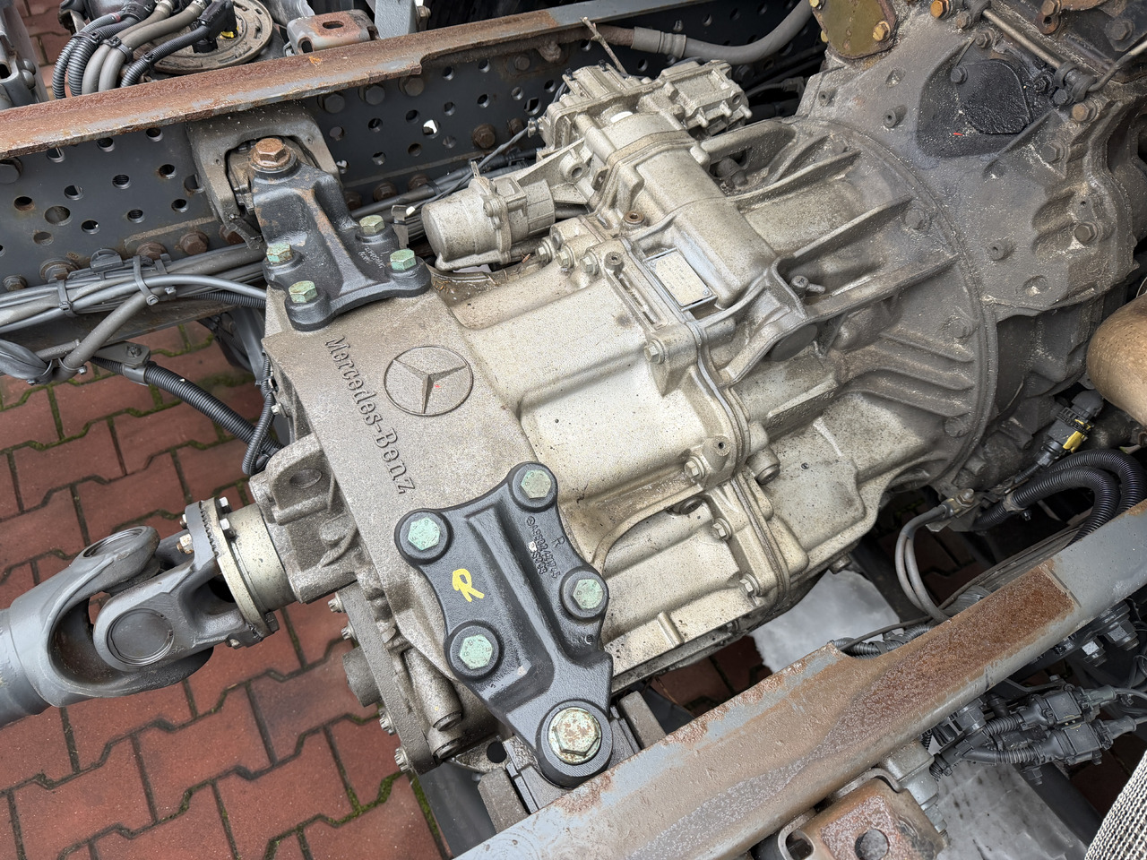 Mercedes Atego III Antos G140-8 - Caixa de velocidade: foto 3 Mercedes Atego III Antos G140-8 - Caixa de velocidade: foto 3