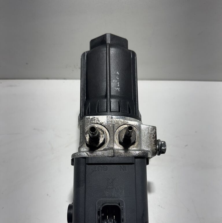 Mercedes-Benz Actros MP4 Antos Atego A0001405578   Mercedes-Benz Actros MP4 Antos Atego - Sistema de escape para Camião: foto 2 Mercedes-Benz Actros MP4 Antos Atego A0001405578   Mercedes-Benz Actros MP4 Antos Atego - Sistema de escape para Camião: foto 2