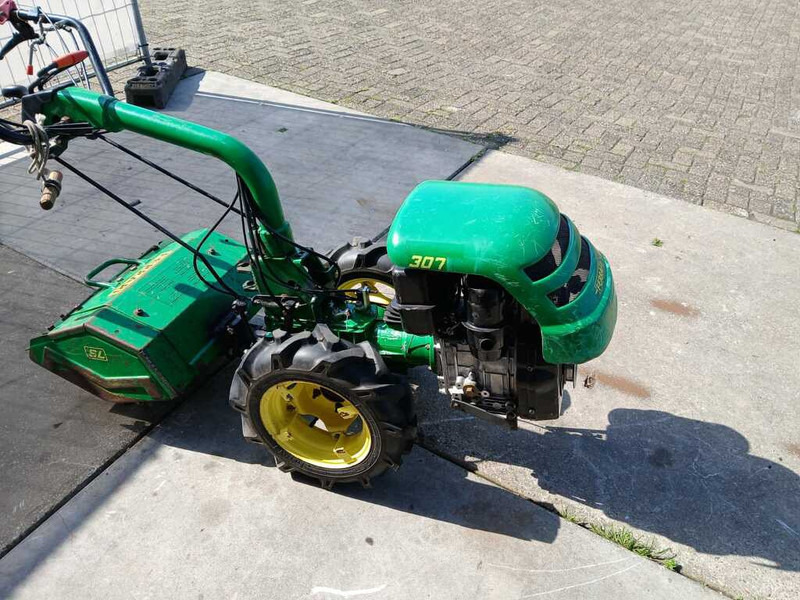 Ferrari 307 - Mini trator: foto 3 Ferrari 307 - Mini trator: foto 3